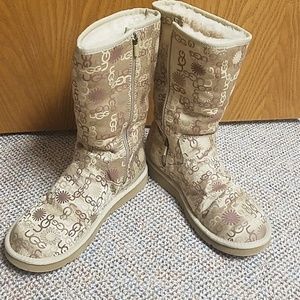 UGG Beige Patterned Winter Boots